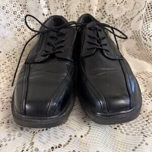 Covington Men's US 10 W Black Leather Oxford Dress Shoes